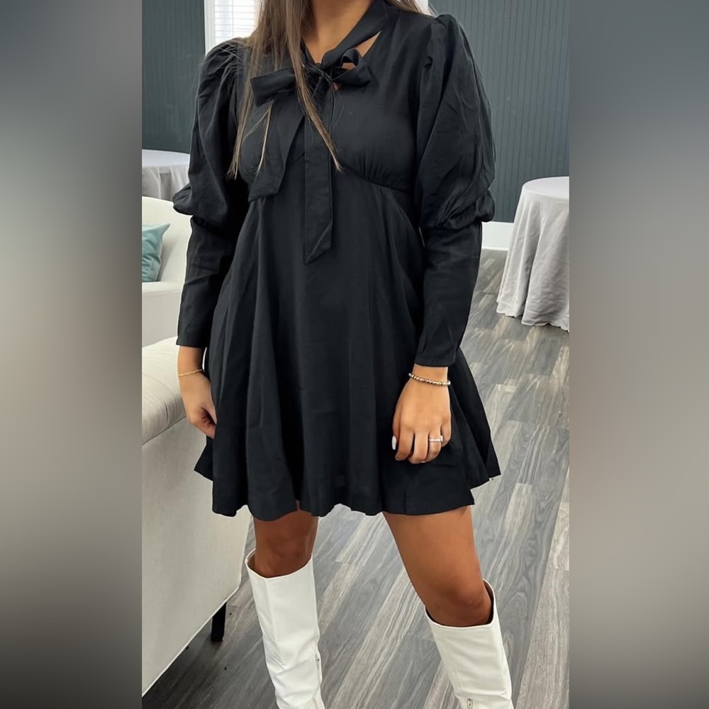 Boutique Bow Dress (Black)